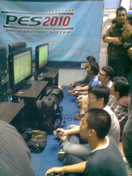 17062010073_R 17062010073 R