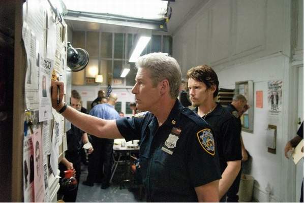 BROOKLYN'S FINEST (66)_R BROOKLYNS FINEST 66 R