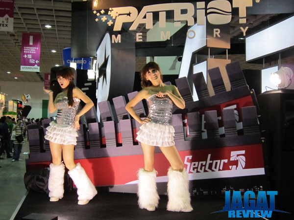Computex 2010 Booth Babes - Part I 9 IMG 0247 R
