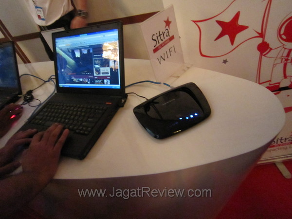WiMax Hadir di Indonesia! 8 IMG 2210