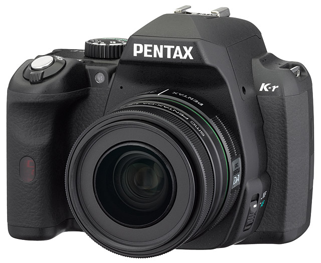 Pentax K-r adalah DSLR Pentax Terbaik Saat Ini 1 K r Black DA35 3QView TranspBckgrnd sm