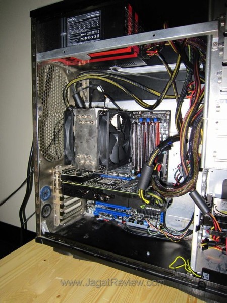 Thermalright Venomous-X in Case_R Thermalright Venomous X in Case R