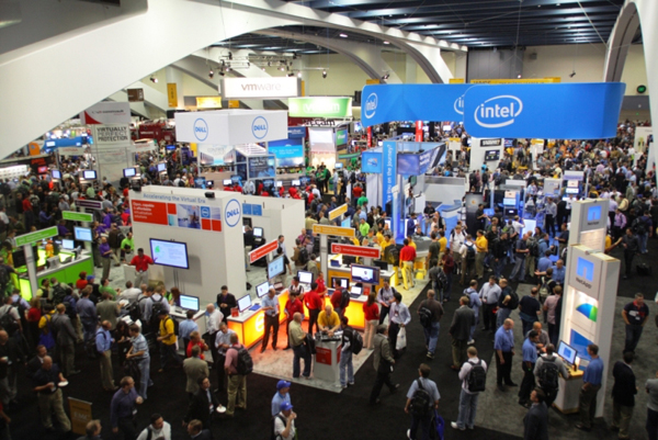 VMWorld 2010 @ Moscone Center, San Fransisco VMWorld 2010 @ Moscone Center San Fransisco