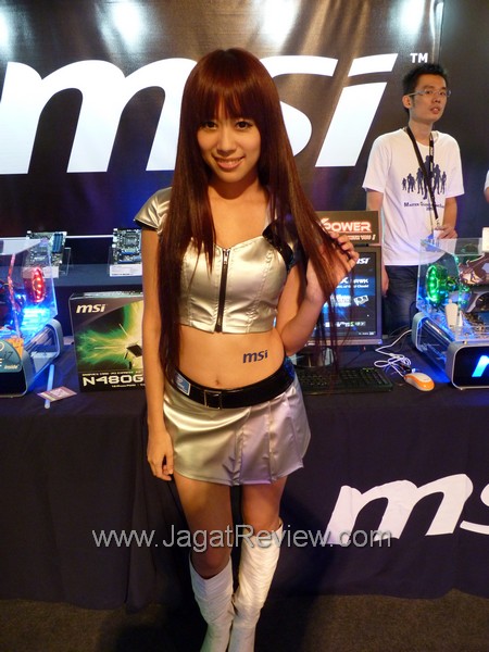 msi moa 2010 beauties 004