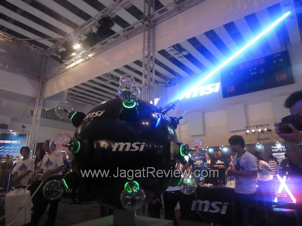 msi_moa_2010_closer_008 msi moa 2010 closer 008