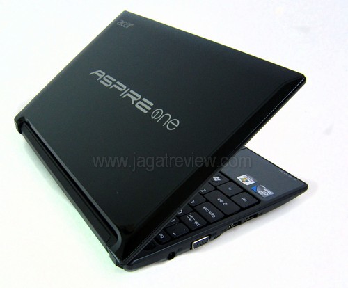 Acer Aspire One D255: Sistem Operasi Ganda 11 Acer Aspire One D255 2