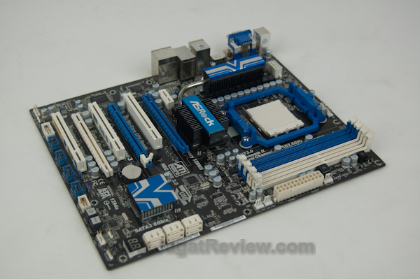 Review ASRock 880G Extreme 3: Motherboard Mainstream Yang Bertenaga 5
