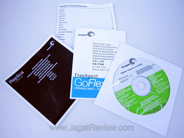 GoFlex USB 2.0 AutoBackup guides and CD GoFlex USB 2.0 AutoBackup guides and CD