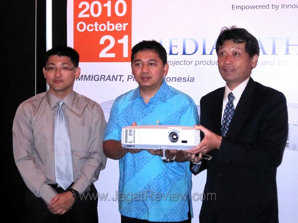 NEC_projector_all NEC projector all1