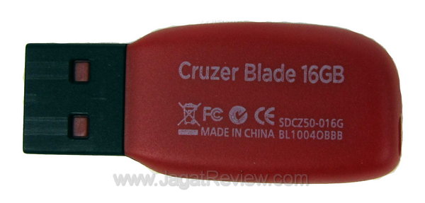 SanDisk Cruzer Blade 16 GB Tampak Bawah SanDisk Cruzer Blade 16 GB Tampak Bawah