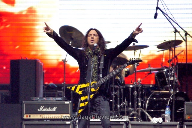Java Rockin’land-Day 3 Revisited: A Fantastic, Rockin' Closure! 15 stryper 1