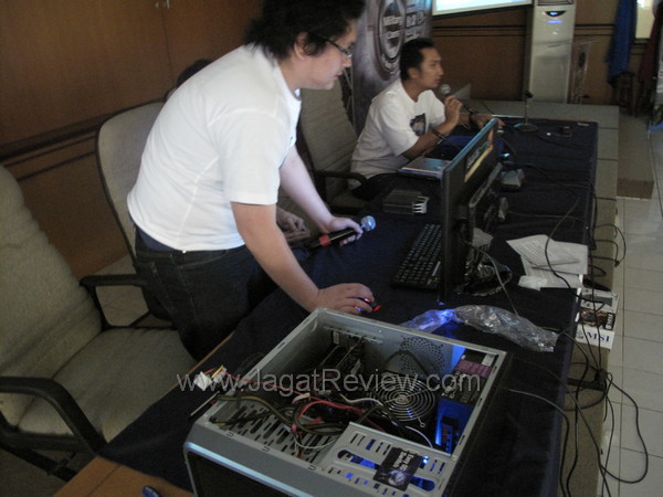 techno update unj overclocking 001