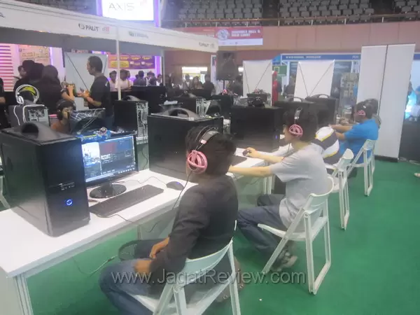 IMG_5215_R IMG 5215 R