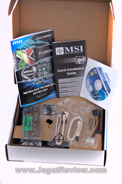 MSI H57MA E45 Perlengkapan