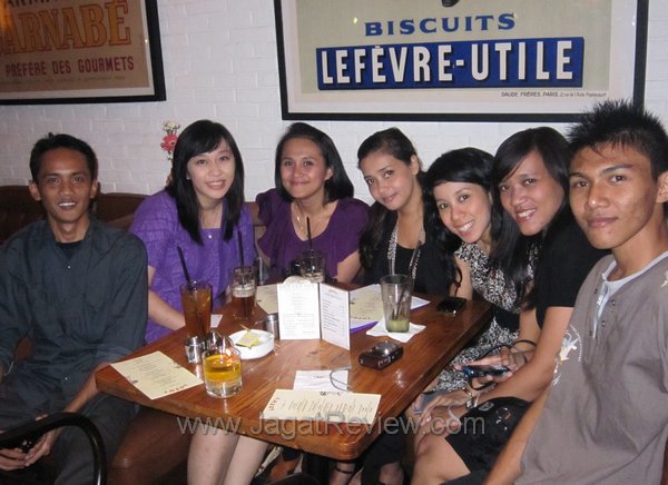 Yahoo! Blogger Briefing 11 yahoo blogger gathering crowd4