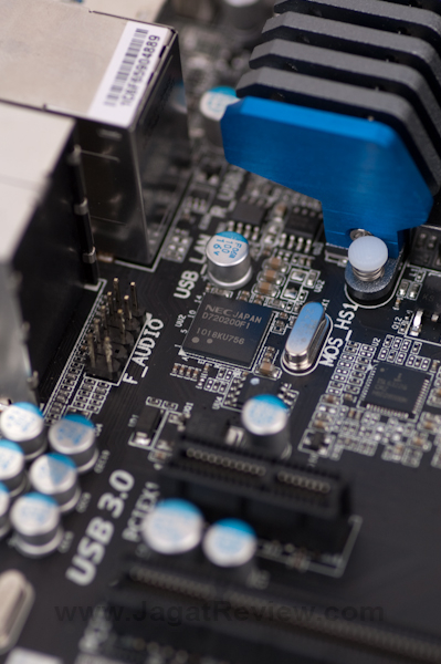 GigabyteP67A UD4 NEC USB3