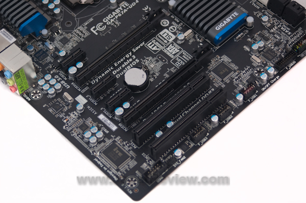 GigabyteP67A UD4 PCI Slot