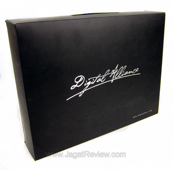 da nvidia gtx 580 front box da nvidia gtx 580 front