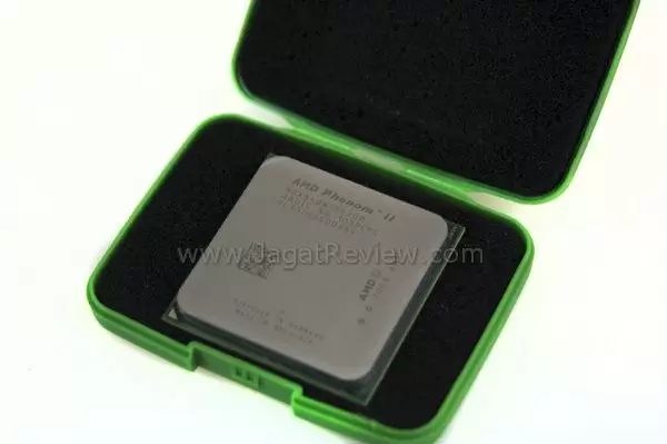 Review AMD Phenom II X4 840 : Phenom Hemat Dengan Harga Murah 17 DSC0368
