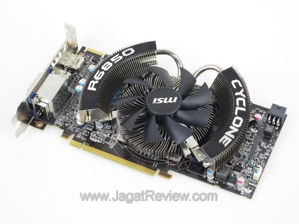 Preview: MSI R6850 Cyclone Power Edition 8 IMG 8305s