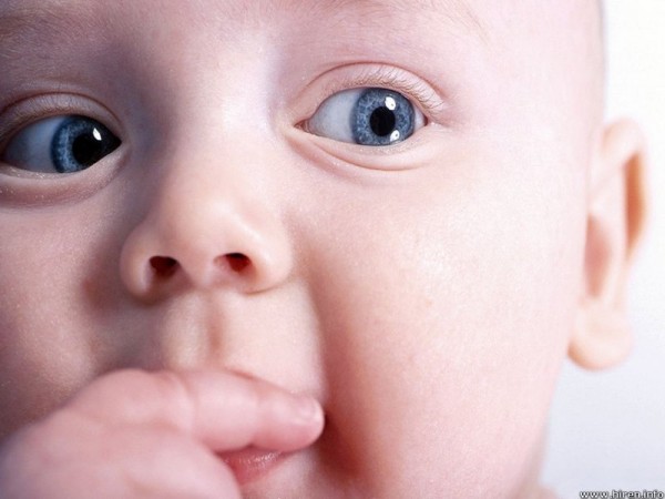 kids with beautiful eyes kids with beautiful eyes