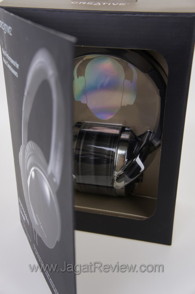 unboxing creative sound blaster xmini 004