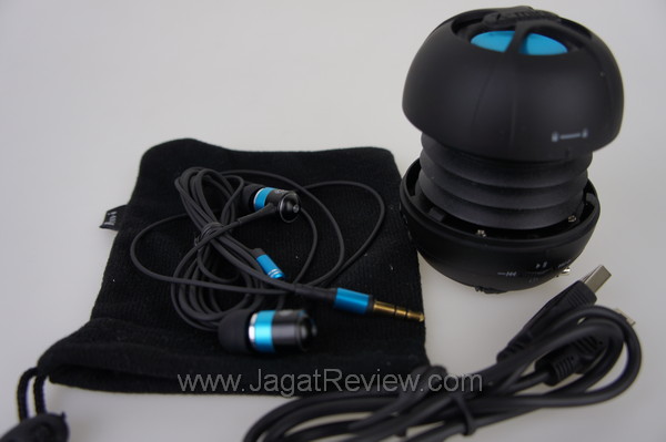 unboxing creative sound blaster xmini 007