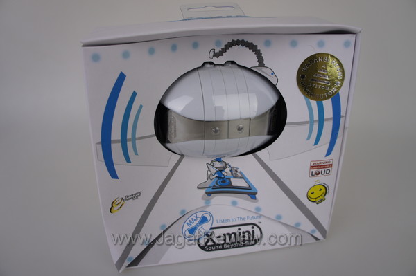 unboxing creative sound blaster xmini 010