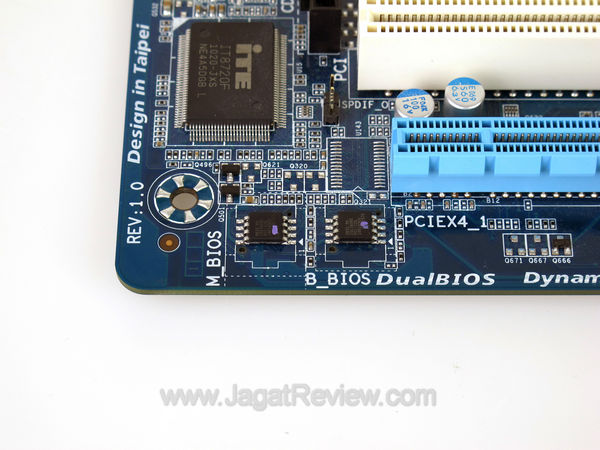 x58 usb3 dual bios chip