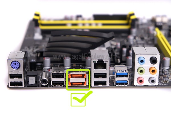 SONY DSC Foxconn P67A S Backplate