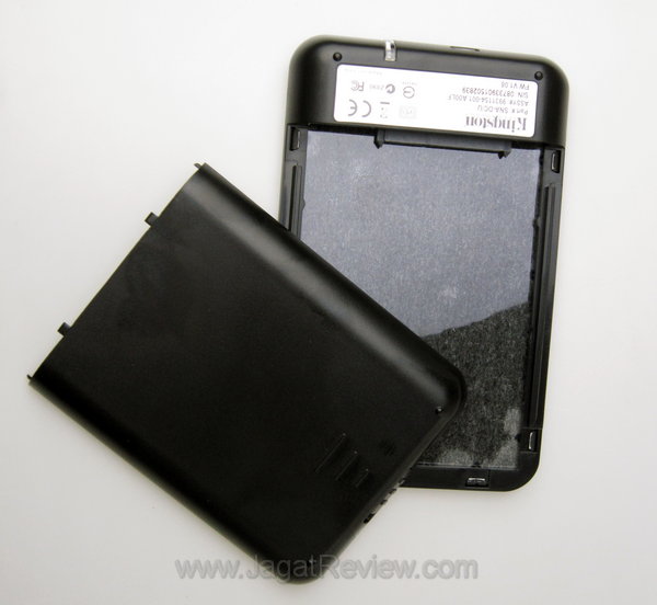 Kingston Vplus 100 64 GB - Enclosure opened Kingston Vplus 100 64 GB Enclosure opened