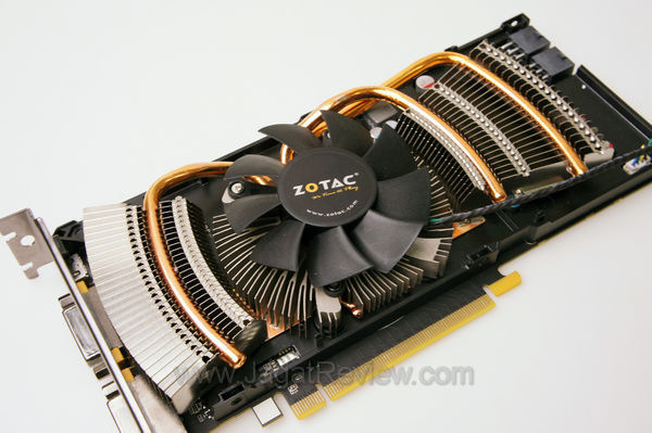 zotac gtx 560 ti oc hsf inside 1