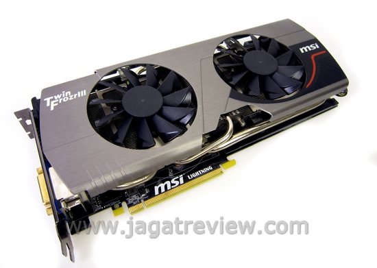 Preview MSI N580GTX Lightning 6 IMG 1135