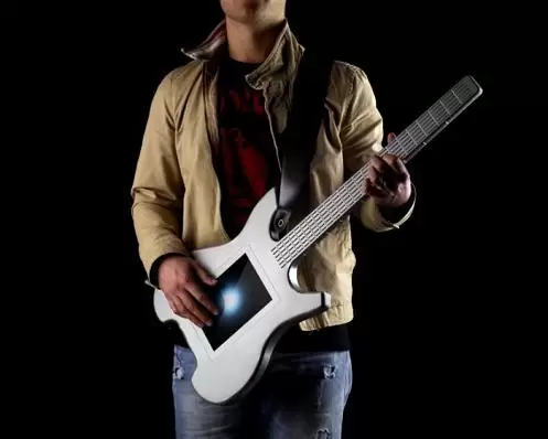 Misa Kitara: Gitar Digital Yang Menyaingi Kegunaan Keyboard 5 Kitara1