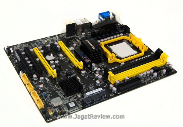 Review-Foxconn A9DA-S Motherboard: High-end, Yet Affordable 24 Overview13