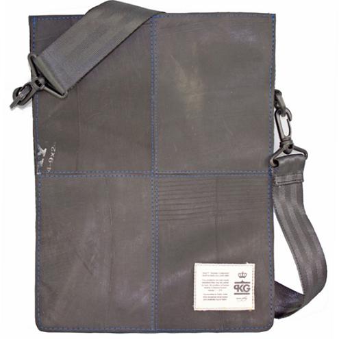 Tas Laptop PKG Dibuat Dari Ban Truk yang Didaur Ulang 15 PKG Rubber Laptop Sleeve