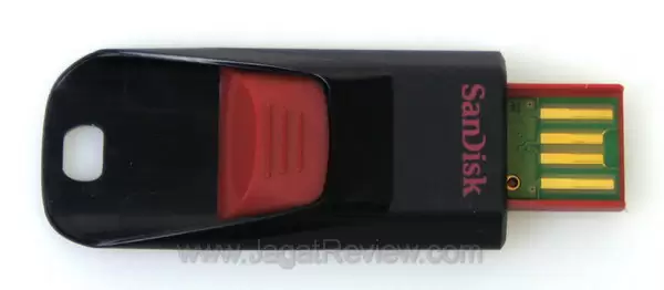 USB Flash Disk SanDisk Cruzer Edge: Berdesain Slide dengan Kapasitas Besar 11 Sandisk Cruzer edge 16 GB Terbuka