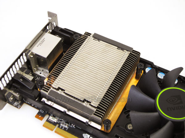 nvidia gtx 590 inside heatsink 4