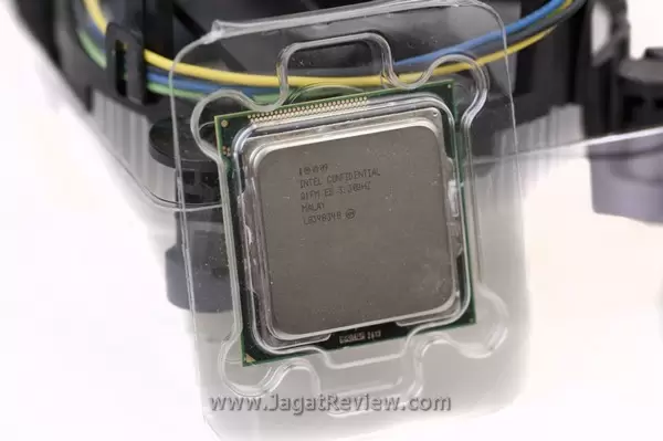 Review Prosesor Intel Core i3 2120: Sandy Bridge Murah yang Lebih Kencang 3 CPU Heatsink alt zoom