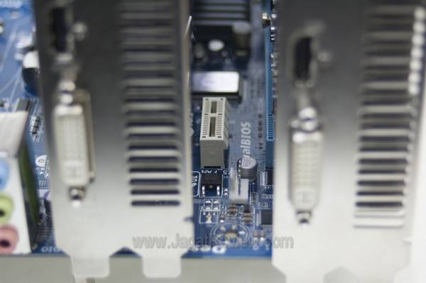 Clearance_BetweenCard Clearance BetweenCard