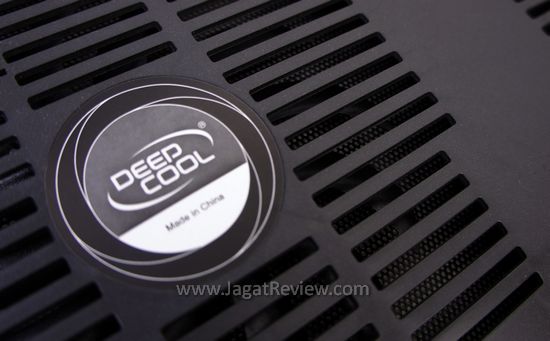 DeepCool N19: Simple dengan Kipas Berukuran 14 Inci 8 DeepCool N19