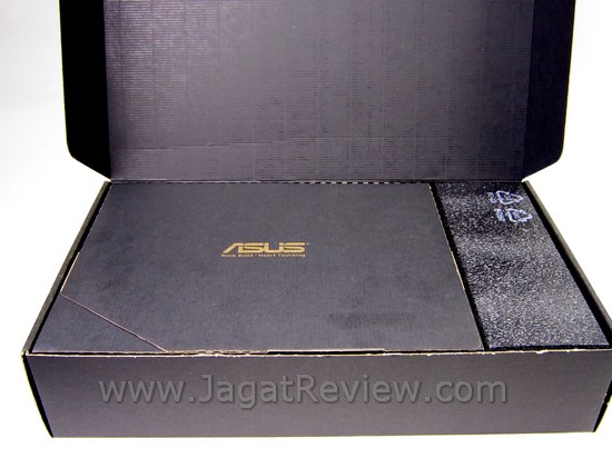 Review ASUS HD 6870 DirectCU: Senjata Andalan Asus dengan HSF Direct Contact Tembaga 4 IMG 0075