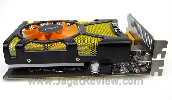 Review Zotac GT 440: Fermi Entry Level dengan Desain Khas Zotac 1 IMG 0102