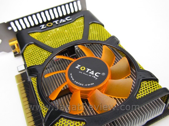 Review Zotac GT 440: Fermi Entry Level dengan Desain Khas Zotac 3 IMG 0106