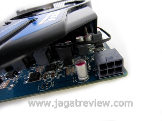 Review Sapphire HD 5750 Vapor-X: VGA Mainstream dengan Teknologi HSF Vapor Chamber 5 IMG 0994