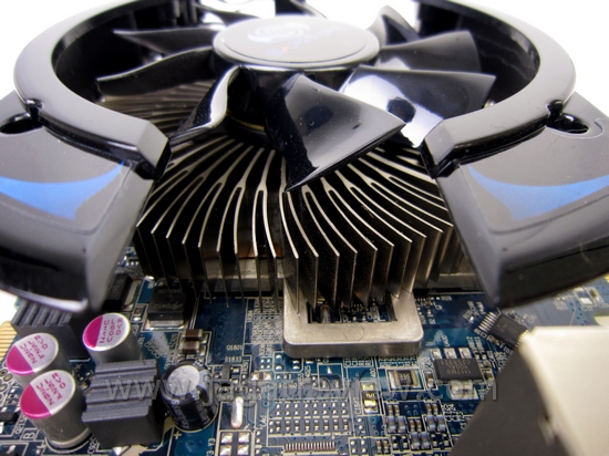 Review Sapphire HD 5750 Vapor-X: VGA Mainstream dengan Teknologi HSF Vapor Chamber 1 IMG 0999