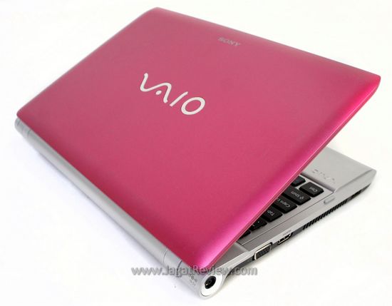 SONY DSC Sony Vaio VPCYB15AGP 2