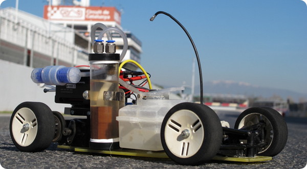 dAlH2Orean: Mobil Radio Kontrol Berbahan Bakar Sampah 14 dAlH2Orean