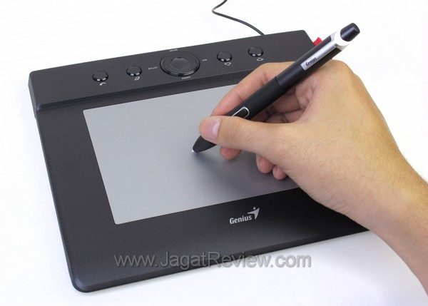 Genius EasyPen M406: Perangkat Input untuk Kreasi Digital 6 genius easypen m406 hand