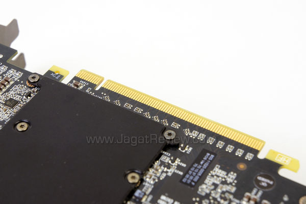 gigabyte gtx 590 pcie connector